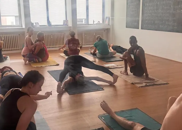 Lägenhet In Der Yogaschule *